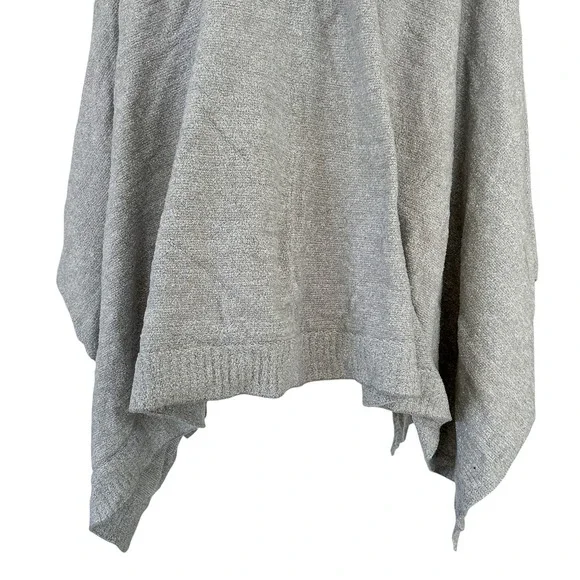 Barefoot Dreams #455 Women's Gray CozyChic Lite® Weekend Wrap Shawl Sweater - Picture 13 of 15